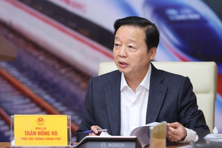 Thủ tướng yêu cầu không để xảy ra tham nhũng, tiêu cực, thất thoát, lãng phí tại các dự án đường sắt