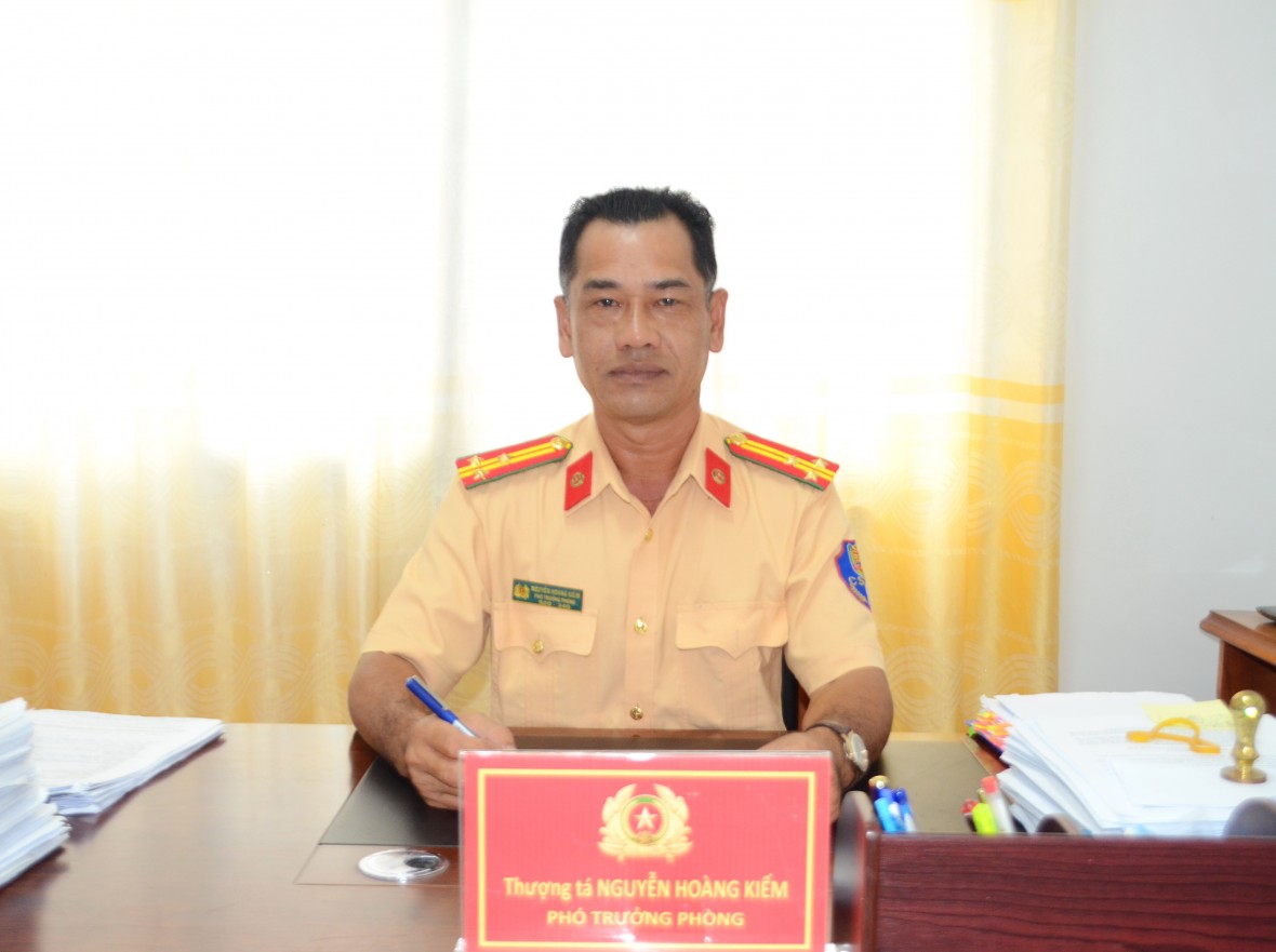 Nhiều giải pháp bảo đảm trật tự, an toàn giao thông ở Cà Mau Nhiều giải pháp bảo đảm trật tự, an toàn giao thông ở Cà Mau