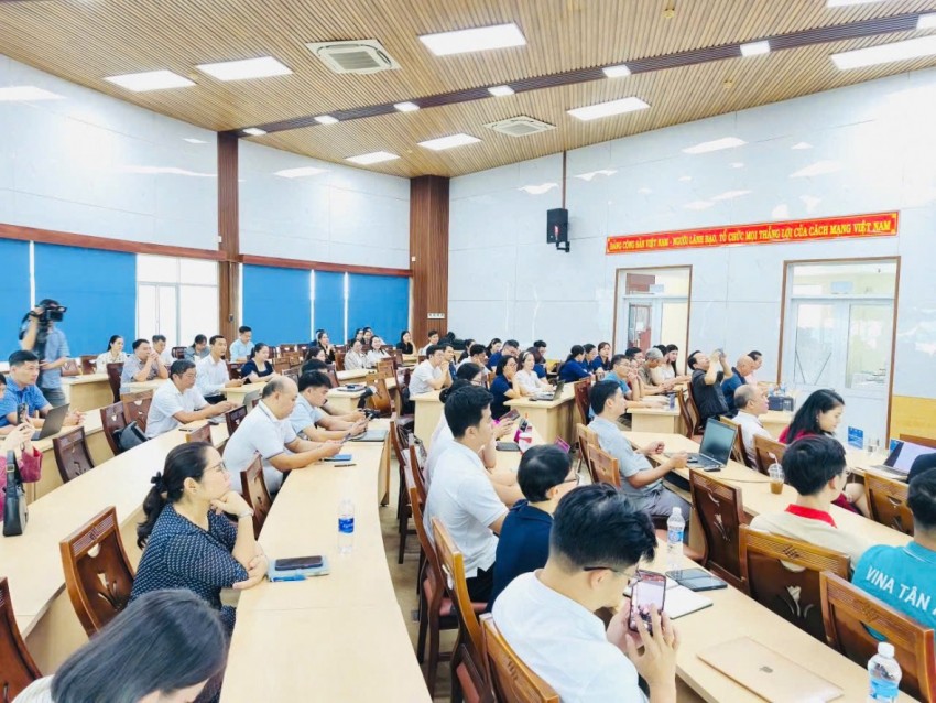 Doanh nghiệp Đồng Nai chuyển mình với tư duy chiến lược trong kỷ nguyên AI Doanh nghiệp Đồng Nai chuyển mình với tư duy chiến lược trong kỷ nguyên AI