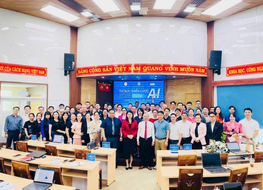 Doanh nghiệp Đồng Nai chuyển mình với tư duy chiến lược trong kỷ nguyên AI Doanh nghiệp Đồng Nai chuyển mình với tư duy chiến lược trong kỷ nguyên AI