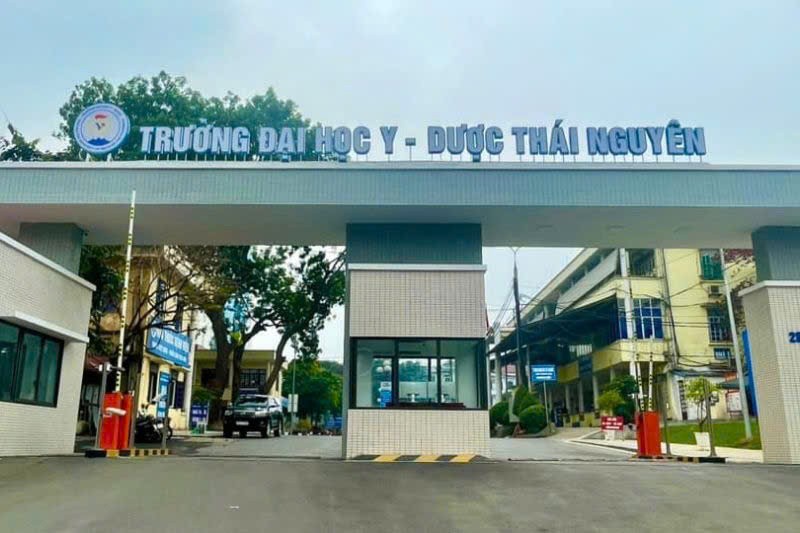 Sáp nhập 2 Trường Cao đẳng Y tế vào 2 Trường Đại học