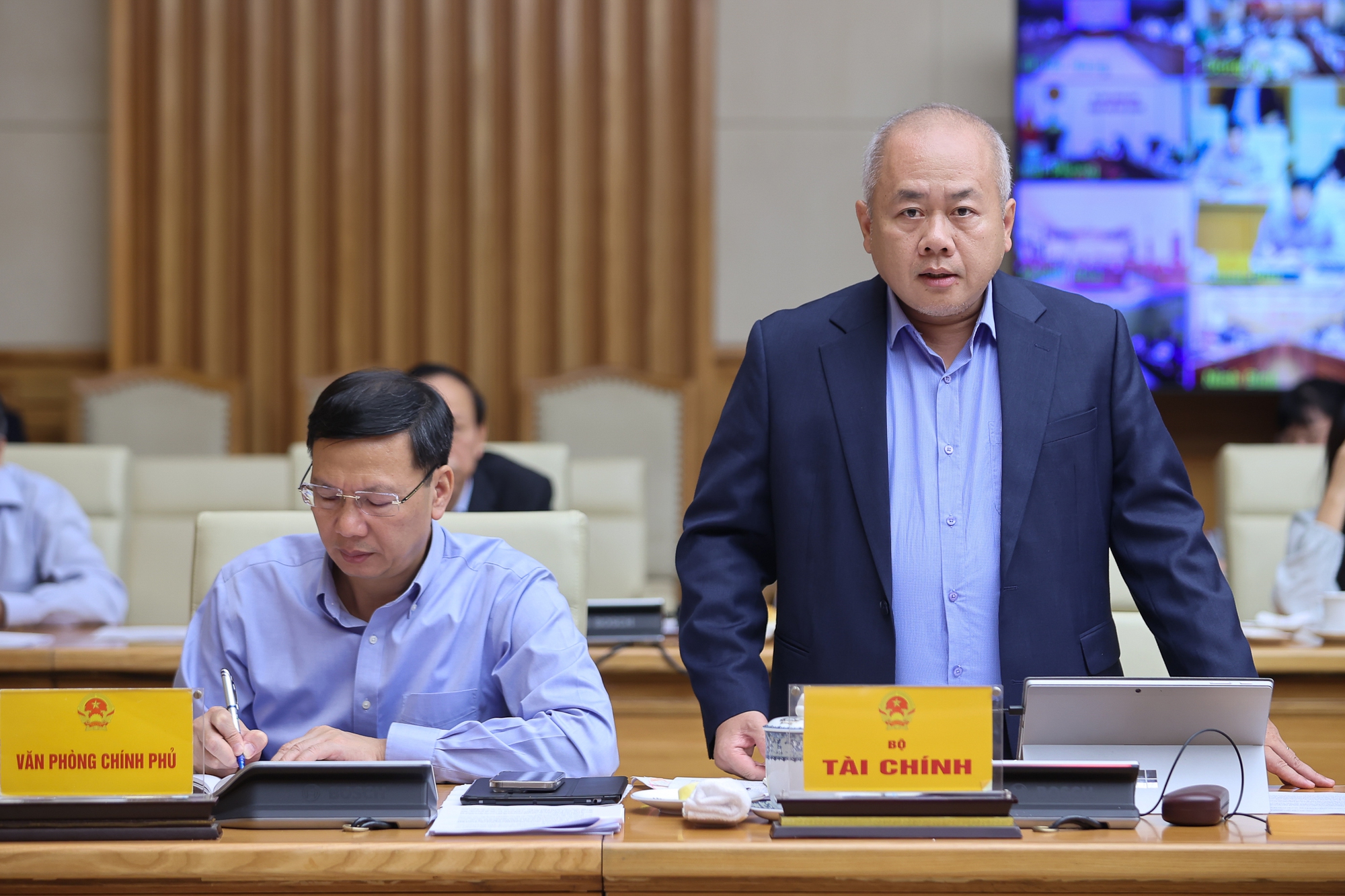 Thủ tướng: Tạo thuận lợi nhất để các dự án nhà ở xã hội hoàn thành trong 2-3 năm- Ảnh 5. Thủ tướng: Tạo thuận lợi nhất để các dự án nhà ở xã hội hoàn thành trong 2-3 năm- Ảnh 5.