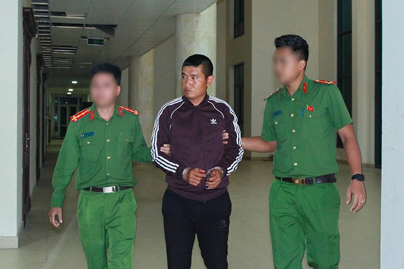 Nguyễn Ngọc Quyết bị bắt sau hơn 6 năm lẩn trốn tại Lào - Ảnh Công an Nghệ An.