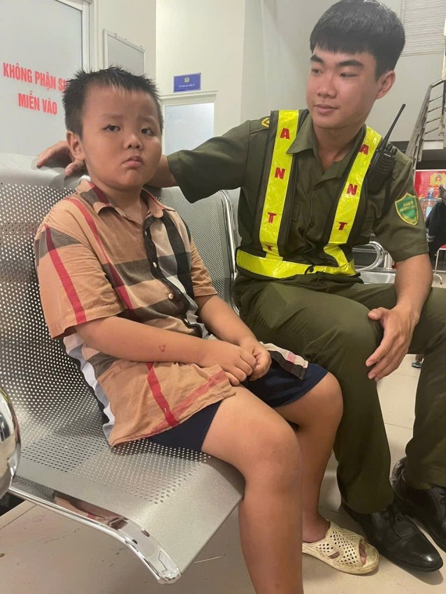 Đồng Nai: Cần giúp đỡ tìm thân nhân cho một bé gái đi lạc ở xã Đại Phước.