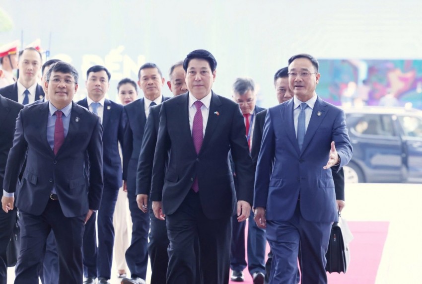 Chủ tịch nước Lương Cường đến dự Lễ mở ký Công ước Hà Nội.