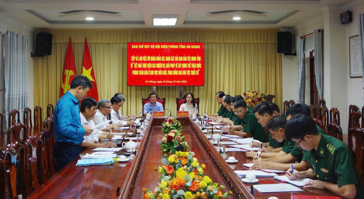 Ban Dân tộc HĐND tỉnh khảo sát, giám sát chuyên đề tại BĐBP tỉnh An Giang Ban Dân tộc HĐND tỉnh khảo sát, giám sát chuyên đề tại BĐBP tỉnh An Giang