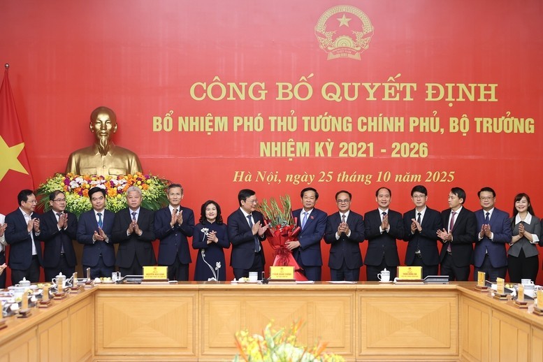 Phó Thủ tướng Phạm Thị Thanh Trà: 