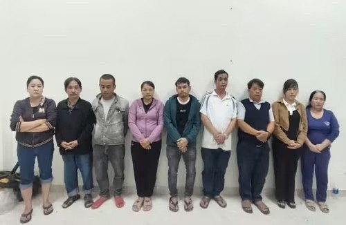 Khởi tố nhóm đối tượng trà trộn vào đám tang để đánh bạc