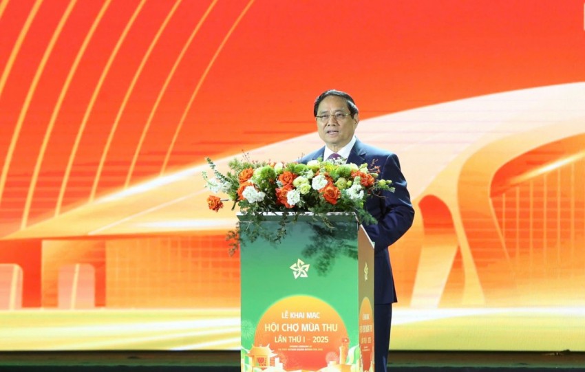 Cận cảnh các gian hàng của các địa phương trưng bày tại Hội chợ Mùa thu lần thứ I