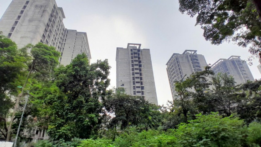 Khu ký túc xá Pháp Vân - Tứ Hiệp bỏ hoang đang 