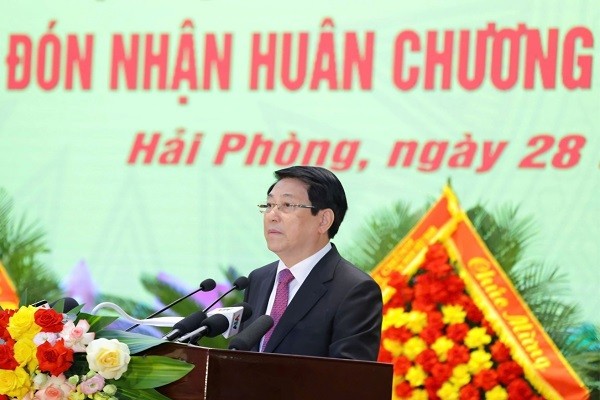 Chủ tịch nước Lương Cường trao Huân chương Bảo vệ Tổ quốc hạng Nhất tặng Lực lượng vũ trang Quân khu 3 Chủ tịch nước Lương Cường trao Huân chương Bảo vệ Tổ quốc hạng Nhất tặng Lực lượng vũ trang Quân khu 3