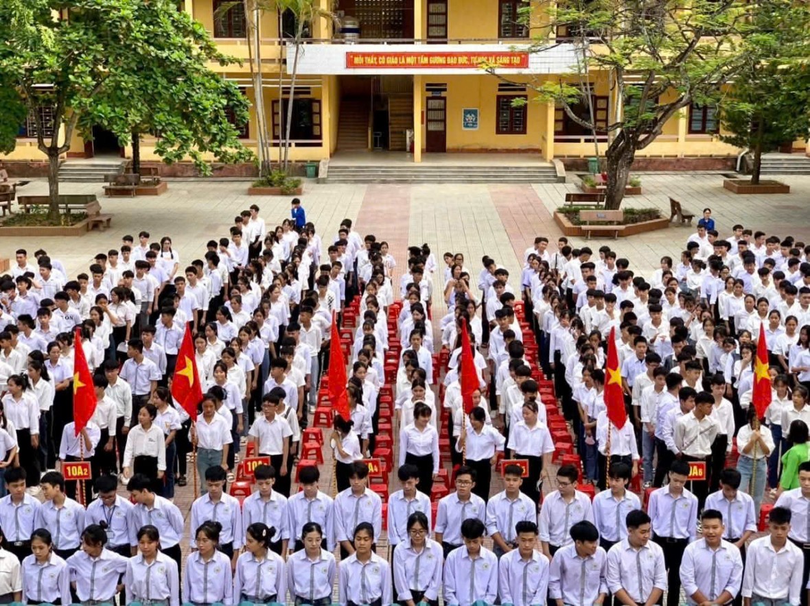 Trường THPT Nguyễn Quán Nho từng bước hoàn thiện mình hòa vào kỷ nguyên vươn mình của dân tộc