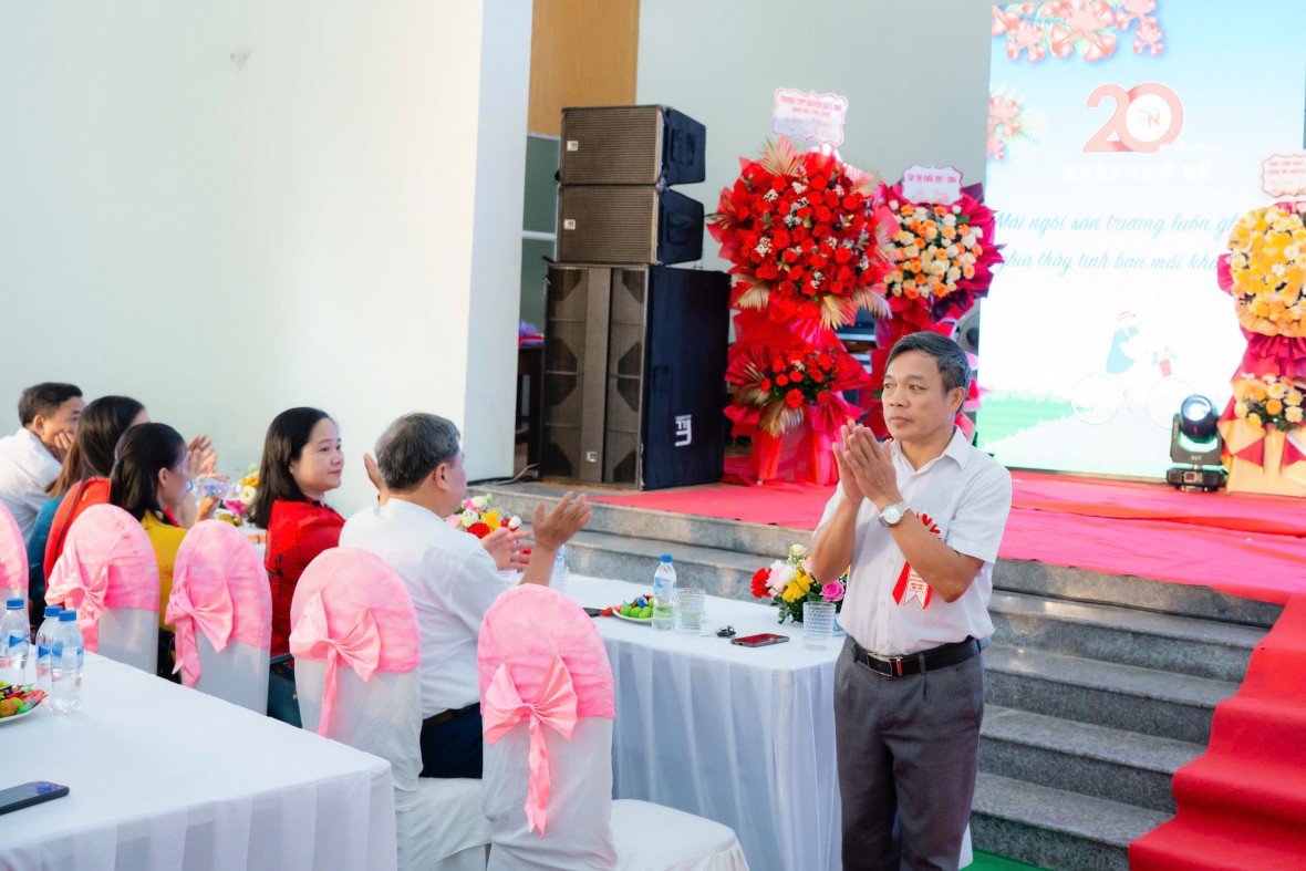 Sau hơn 30 năm, người chèo lái 