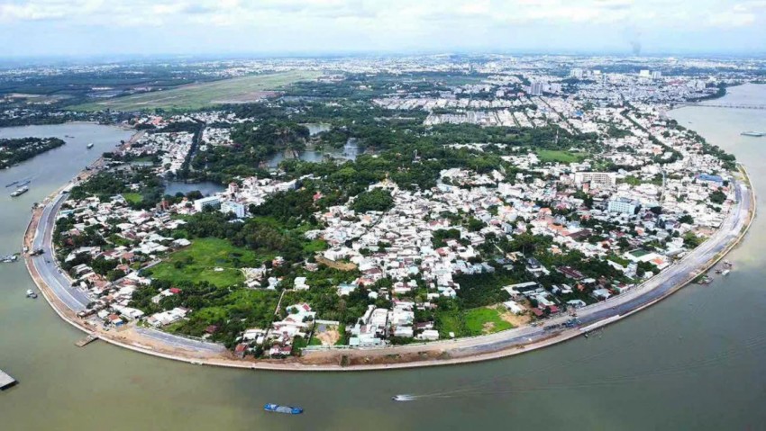 Các tuyến đường và bờ kè ven sông Đồng Nai sắp hoàn thành – Mở ra diện mạo mới cho phường Trấn Biên Các tuyến đường và bờ kè ven sông Đồng Nai sắp hoàn thành – Mở ra diện mạo mới cho phường Trấn Biên