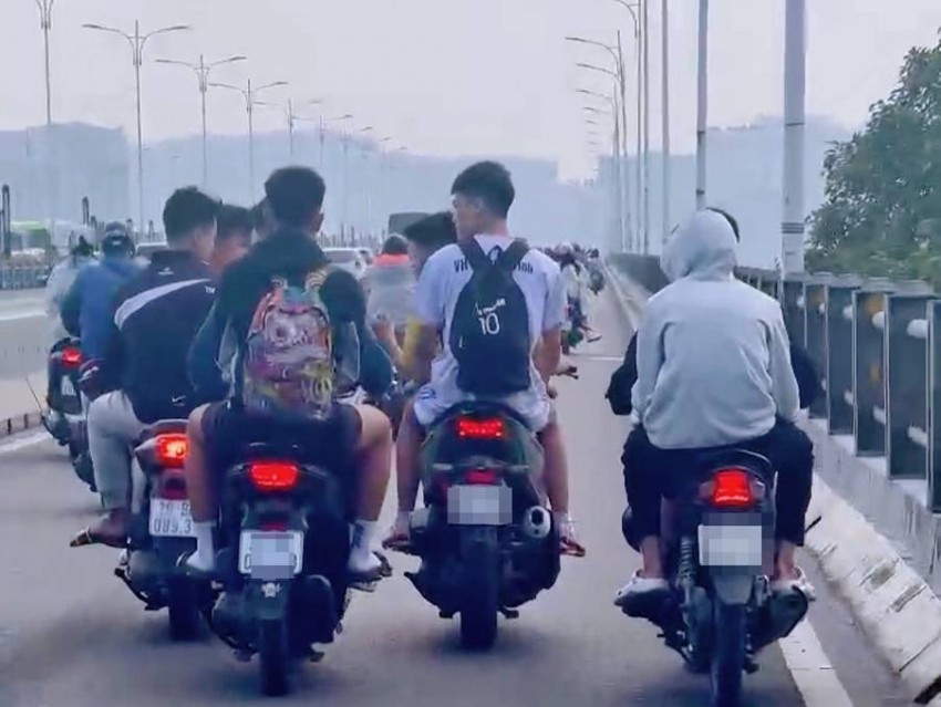 Hình ảnh vi phạm được người dân phản ánh đến đồng chí Cục trưởng Cục CSGT.