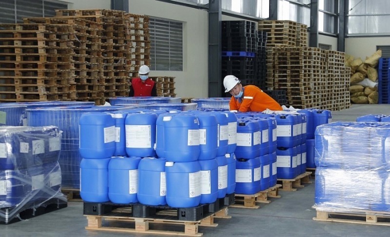 Tăng cường quản lý, kiểm soát hóa chất hạn chế sản xuất, kinh doanh trong lĩnh vực công nghiệp