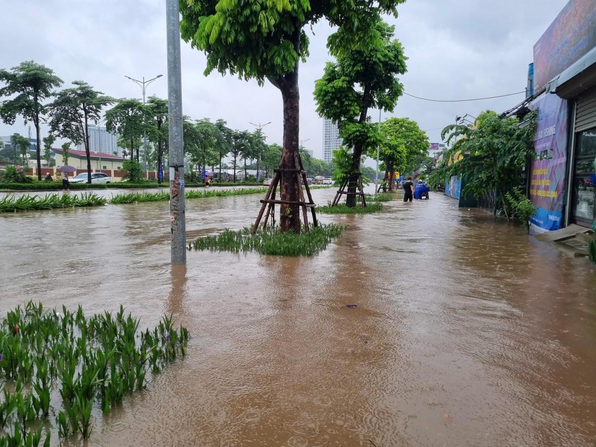 Bộ Xây dựng trả lời về nguyên nhân và giải pháp chấm dứt tình trạng ngập úng tại các đô thị trên cả nước