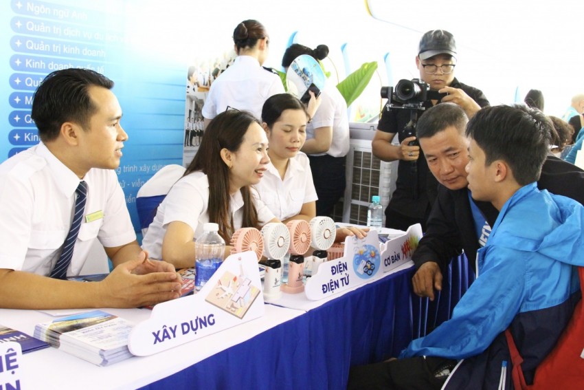 Cấp thiết tìm nhân lực cho siêu sân bay Long Thành sắp cất cánh