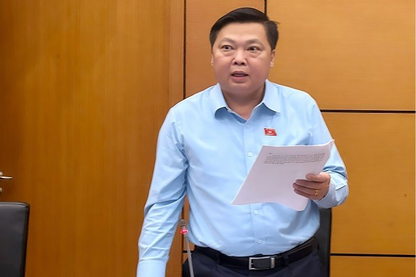 Đại biểu Quốc hội tỉnh Ninh Bình thảo luận tại Tổ nhiều nội dung quan trọng Đại biểu Quốc hội tỉnh Ninh Bình thảo luận tại Tổ nhiều nội dung quan trọng