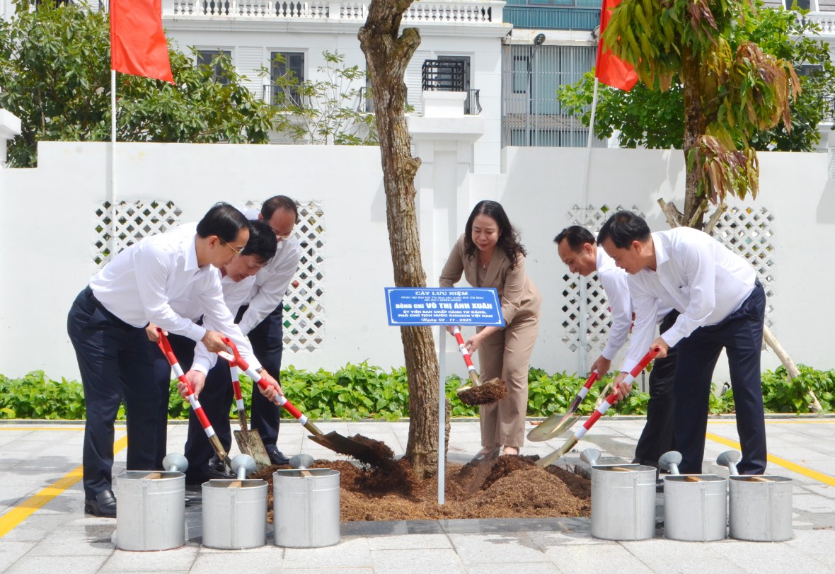 Cà Mau: Khơi dậy khát vọng phát triển từ phong trào thi đua yêu nước