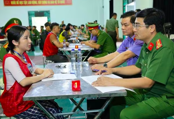 Triệt phá đường dây tổ chức lừa đảo tại Campuchia chiếm đoạt hàng trăm tỷ đồng