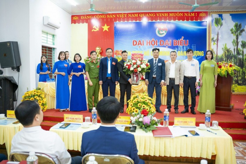 Ông Phạm Ngọc Đức, Phó Chủ tịch Ủy ban MTTQ Việt Nam xã, được chỉ định giữ chức Bí thư Đoàn xã Đan Thượng khóa I, nhiệm kỳ 2025 – 2030.