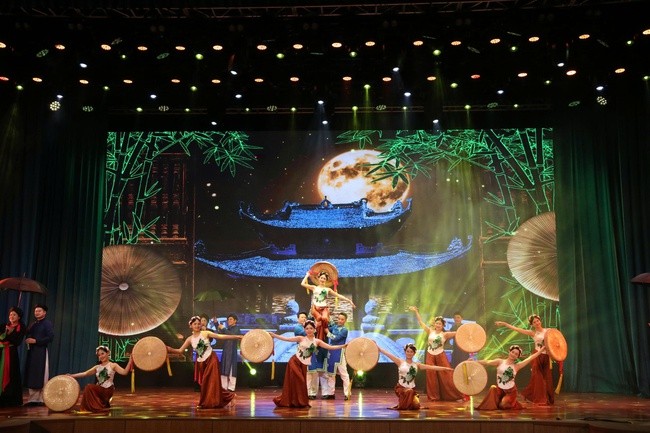 Tiết mục nghệ thuật tại Liên hoan Chèo toàn quốc 2025. (Ảnh: Bộ VHTT&DL)