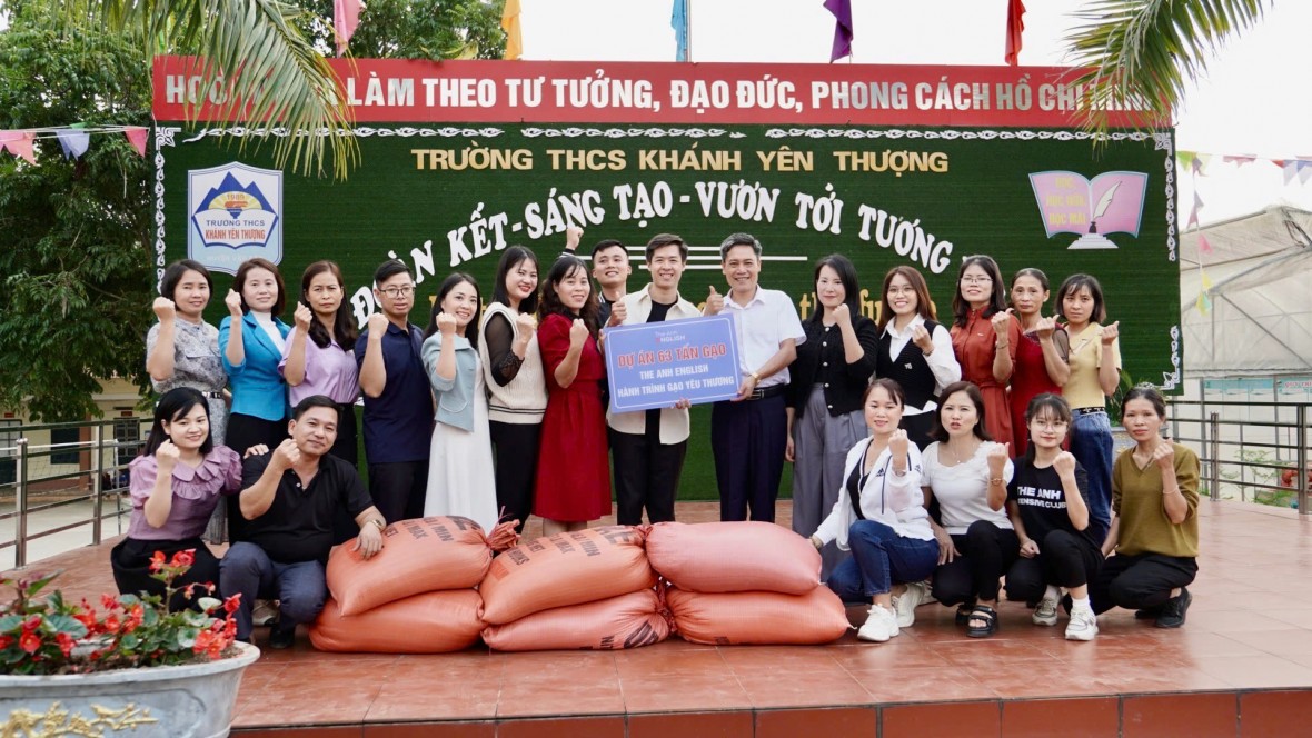 ...Và giúp đỡ những hoàn cảnh khó khăn và làm cho cuộc sống xung quanh trở nên tươi đẹp hơn mỗi ngày.