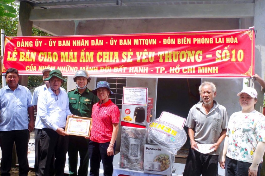 BĐBP TP Cần Thơ bàn giao 3 mái ấm cho hộ dân khó khăn khu vực biên giới biển