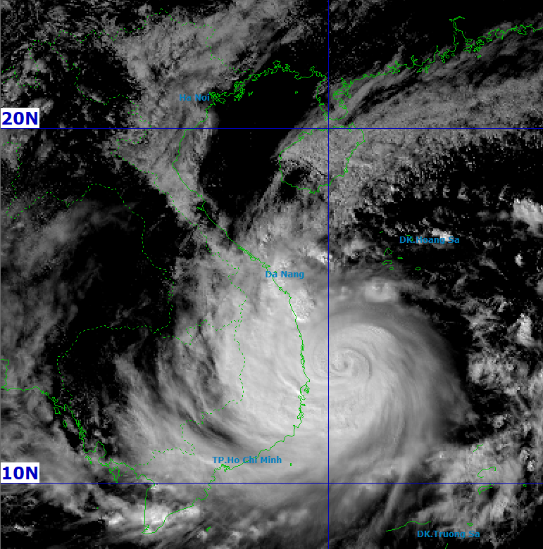 Vị trí tâm bão Kalmaegi lúc 12h ngày 6/11 qua theo dõi vệ tinh. Ảnh: NCHMF.