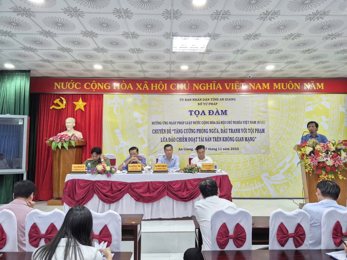 Nâng cao cảnh giác, tăng cường phòng ngừa tội phạm lừa đảo trên không gian mạng Nâng cao cảnh giác, tăng cường phòng ngừa tội phạm lừa đảo trên không gian mạng