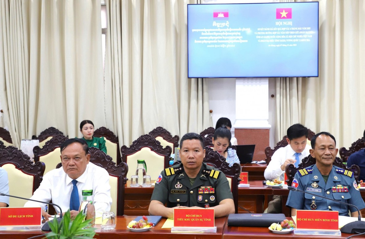 An Giang và Takeo (Campuchia) thắt chặt hợp tác, xây dựng biên giới hòa bình, phát triển An Giang và Takeo (Campuchia) thắt chặt hợp tác, xây dựng biên giới hòa bình, phát triển