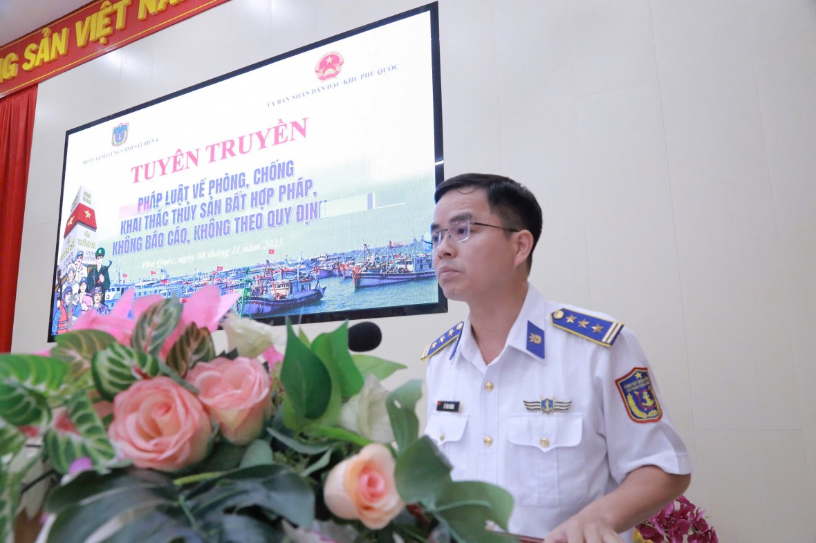 Nâng cao ý thức chấp hành pháp luật về chống khai thác IUU cho cán bộ, nhân dân Đặc khu Phú Quốc