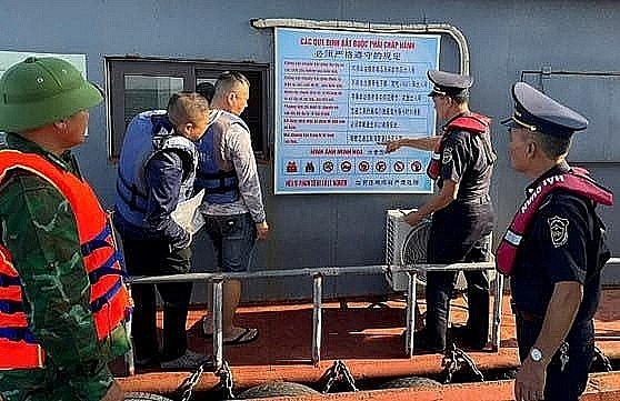 Quảng Ninh siết chặt kiểm soát, mở cao điểm chống buôn lậu dịp cuối năm