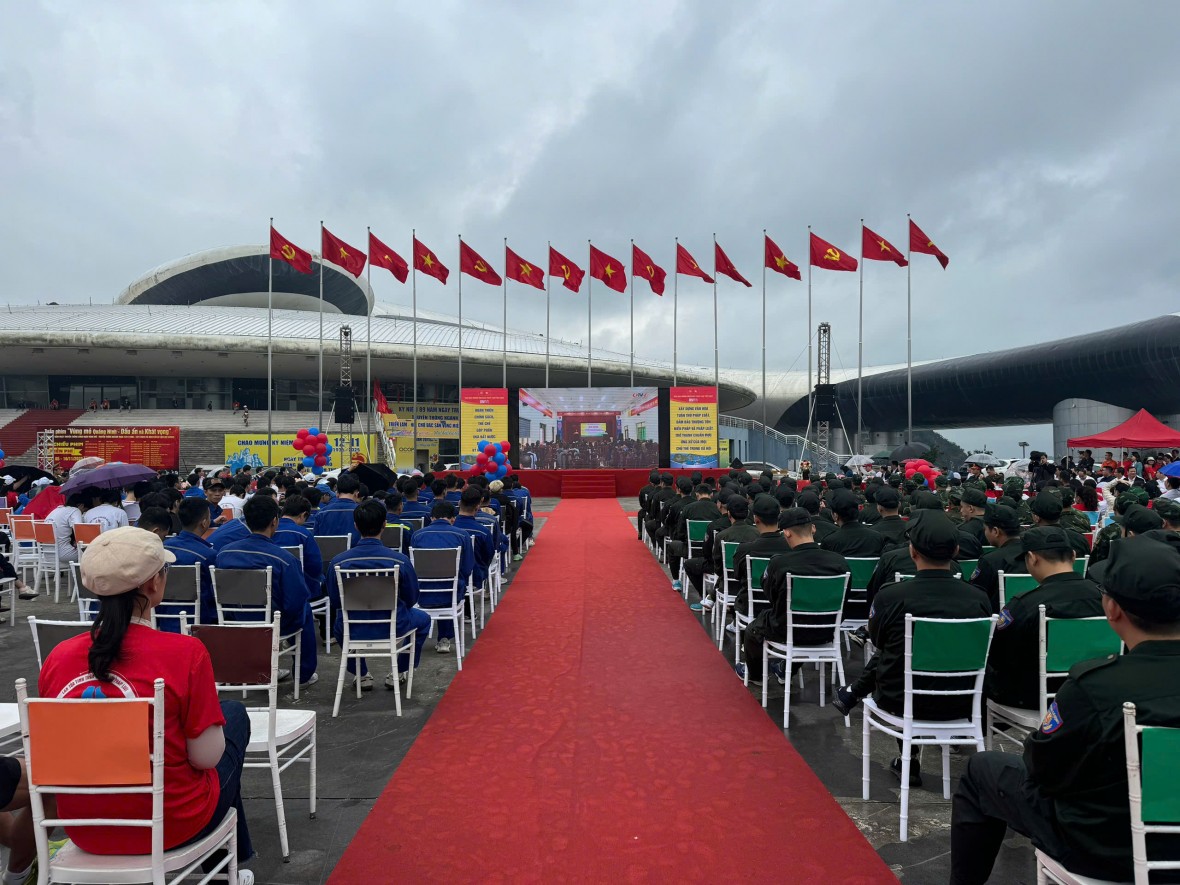 Quảng Ninh tạo dấu ấn mới trong hưởng ứng Ngày Pháp luật Việt Nam