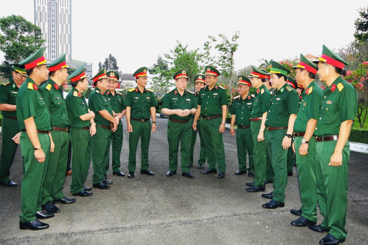 Đại tướng Nguyễn Trọng Nghĩa làm việc với lực lượng vũ trang Đồng Nai