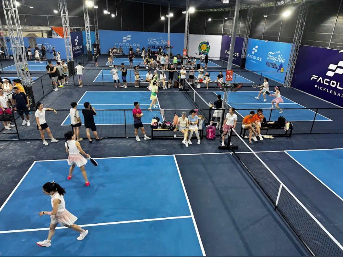 Lập biên bản cụm sân pickleball xây dựng trái phép, yêu cầu tháo dỡ ngay