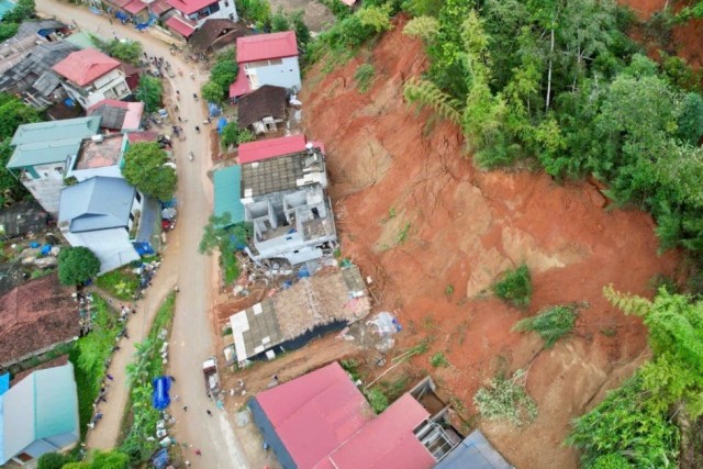 Thái Nguyên di dời khẩn cấp 5 hộ dân ra khỏi vùng sạt lở