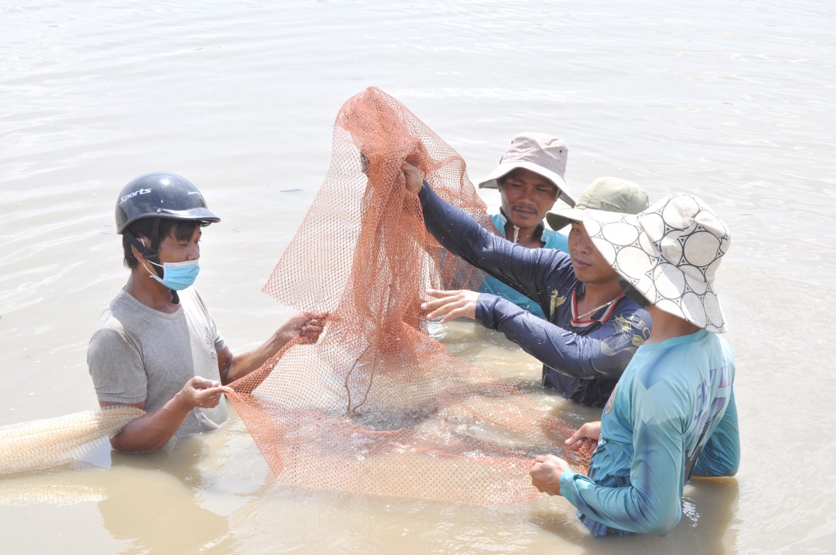Cà Mau triển khai Đề án hỗ trợ sinh kế, hướng tới giảm nghèo bền vững giai đoạn 2025 – 2027 Cà Mau triển khai Đề án hỗ trợ sinh kế, hướng tới giảm nghèo bền vững giai đoạn 2025 – 2027