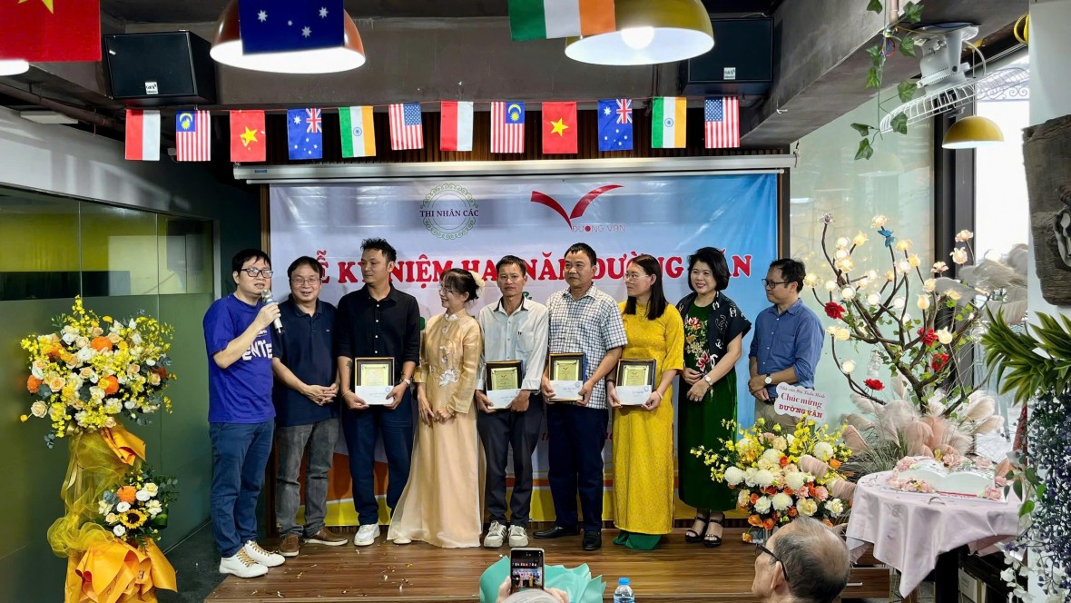 Trao giải cuộc thi viết tản văn 