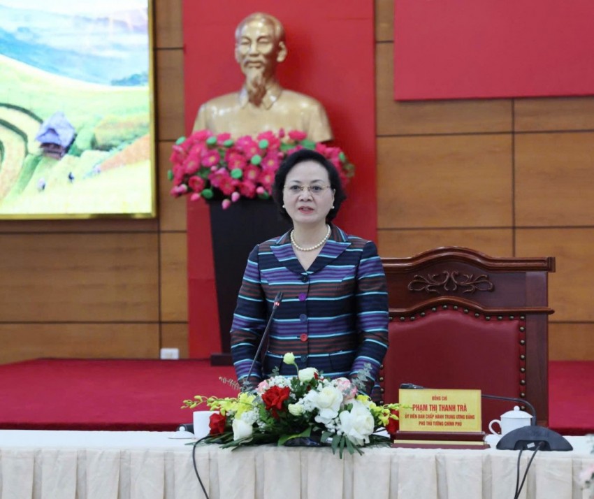 Xử lý những khó khăn, vướng mắc tại Dự án tuyến đường sắt Lào Cai - Hà Nội - Hải Phòng