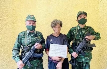 Biên phòng Thanh Hóa bắt đối tượng tàng trữ trái phép 1.200 viên ma túy tổng hợp Biên phòng Thanh Hóa bắt đối tượng tàng trữ trái phép 1.200 viên ma túy tổng hợp