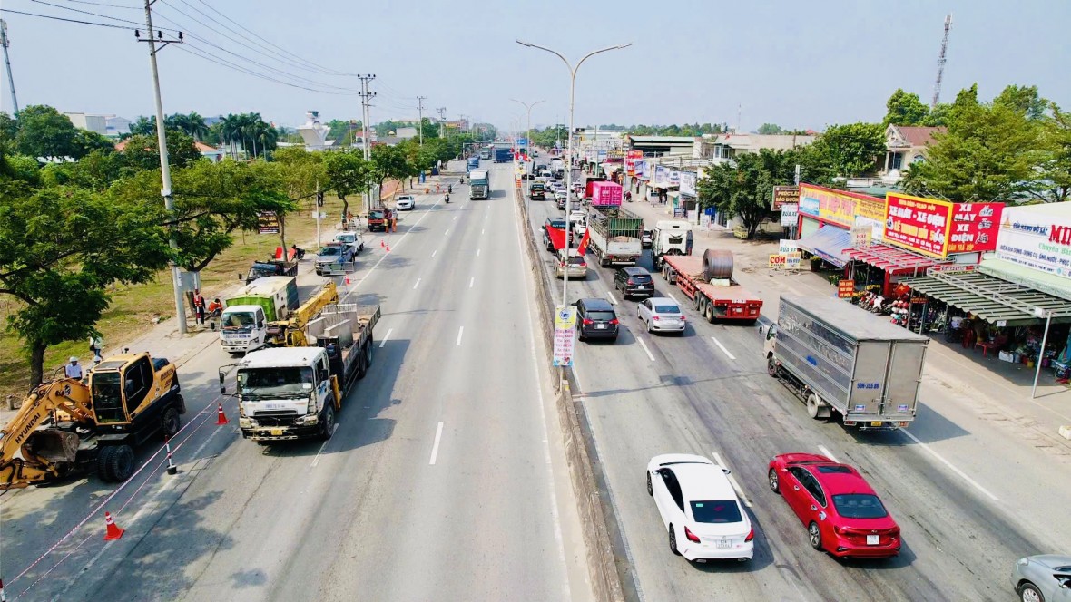 Điều chỉnh phân làn giao thông Quốc lộ 51 từ ngày 17/11