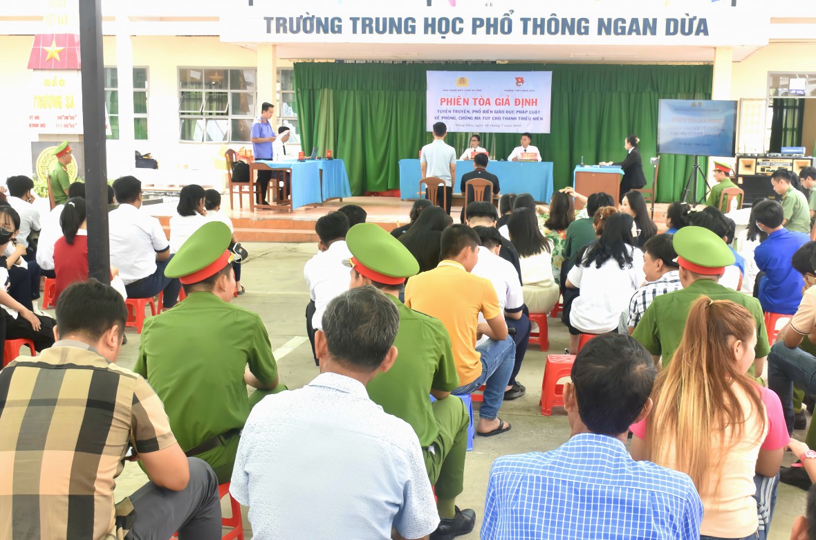 Tăng cường phòng ngừa, tạo “lá chắn” vững chắc phòng chống ma túy xâm nhập học đường