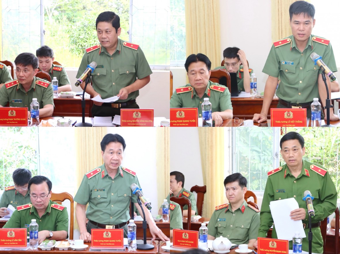 Thứ trưởng Đặng Hồng Đức và Đoàn kiểm tra số 7 Bộ Công an làm việc tại Công an xã Lương Thế Trân - Cà Mau