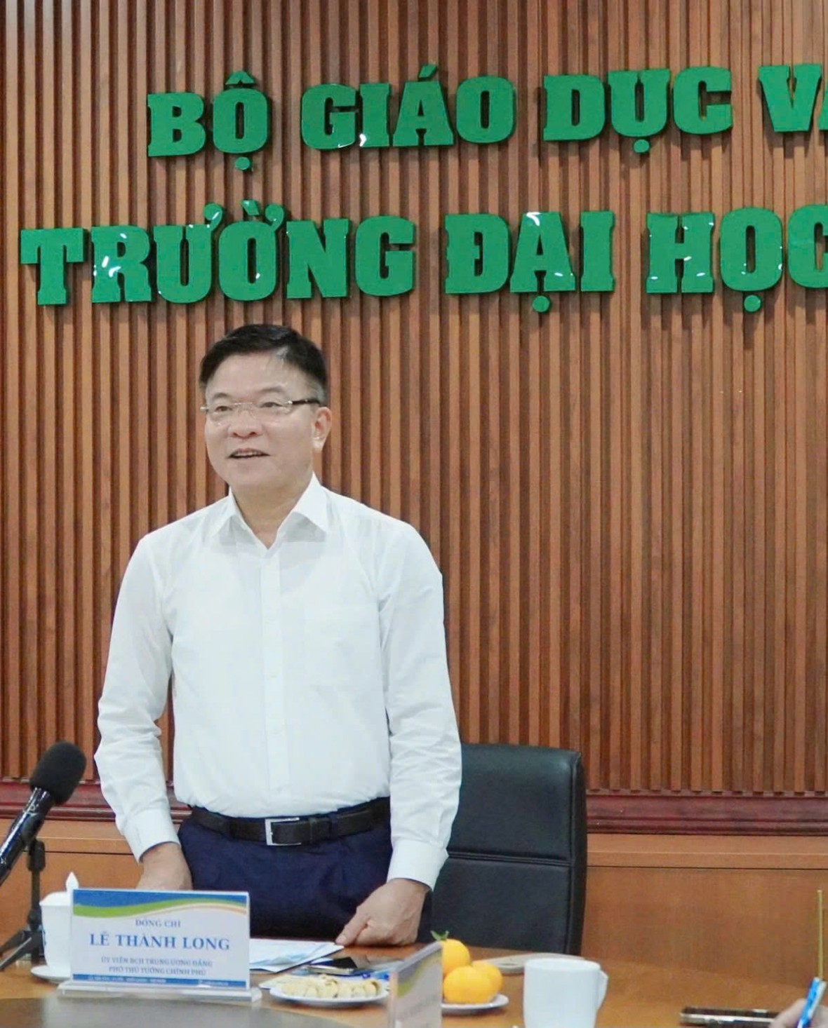 Phó Thủ tướng Lê Thành Long thăm, làm vệc tại Đại học Kiên Giang