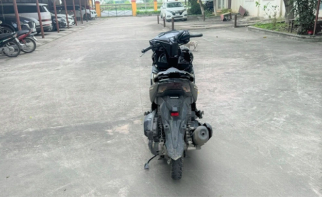 Nam thanh niên bị khởi tố dù không điều khiển xe máy gây tai nạn Nam thanh niên bị khởi tố dù không điều khiển xe máy gây tai nạn