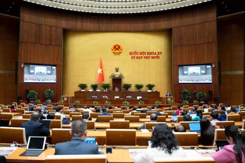 Quang cảnh phiên họp ngày 13/11. (Ảnh: Vũ Hiếu - Cao Hoàng)