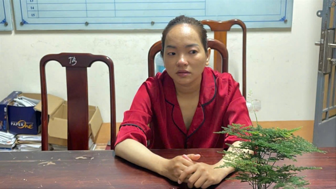 Bắt nhanh đối tượng trộm nữ trang trị giá hơn 300 triệu đồng chỉ sau 2 giờ gây án Bắt nhanh đối tượng trộm nữ trang trị giá hơn 300 triệu đồng chỉ sau 2 giờ gây án