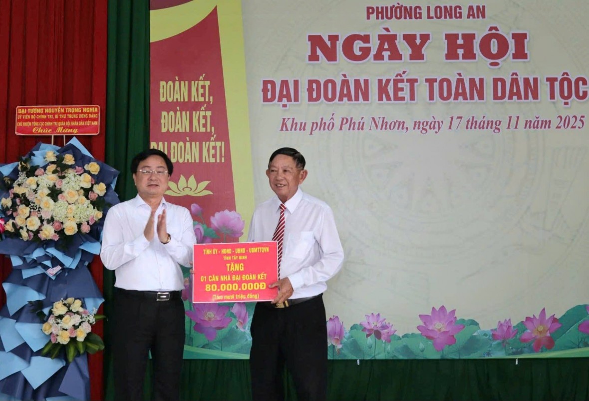 Đại tướng Nguyễn Trọng Nghĩa dự Ngày hội “Đại đoàn kết toàn dân tộc” năm 2025 tại Tây Ninh